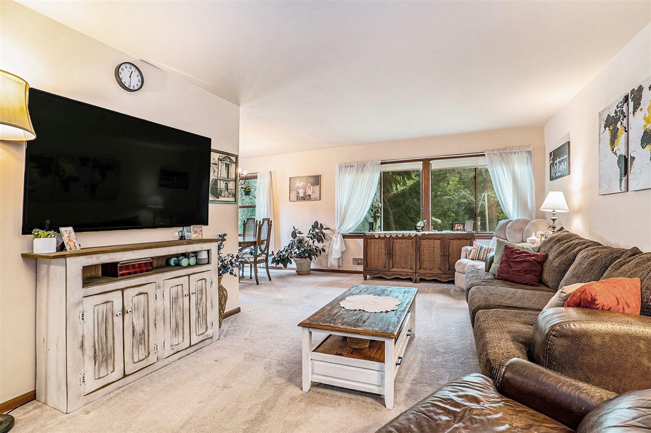 Homes for sale in Kentwood, MI | 1837 Observatory Ave, Kentwood, MI 49546 | MLS# 70499879