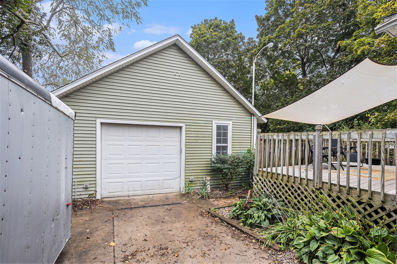 Homes for sale in Marshall, MI | 860 E Michigan Ave, Marshall, MI 49068 | MLS# 70499883