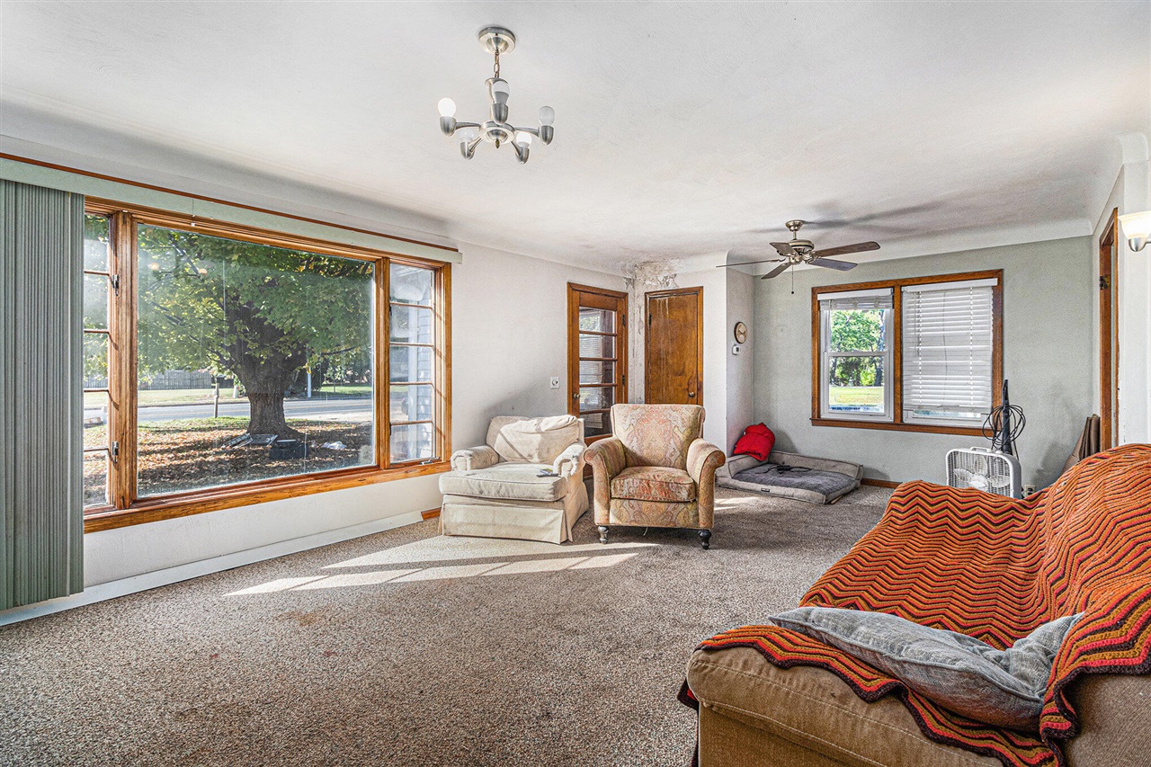 Homes for sale in Portage, MI | 6745 Oakland Dr, Portage, MI 49024 | MLS# 70499916