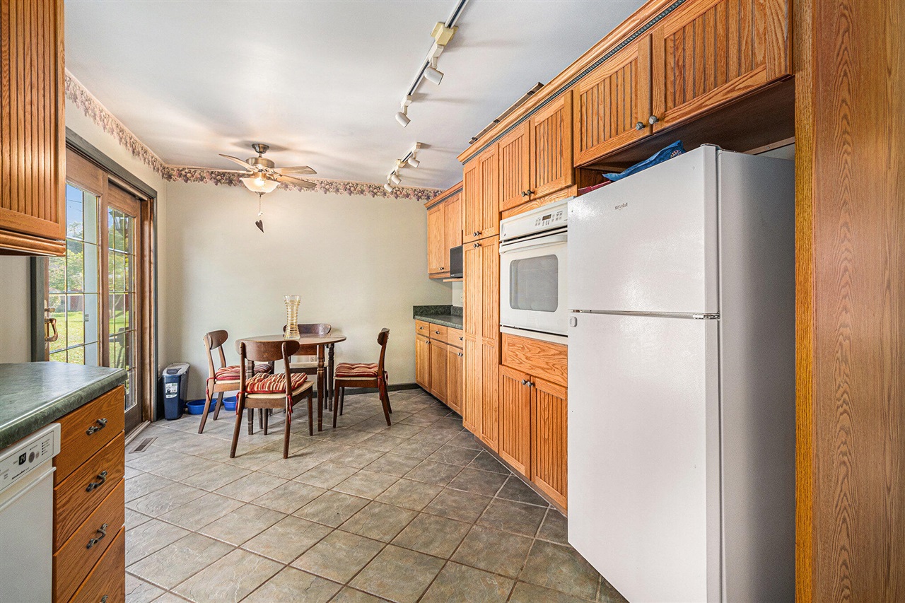 Homes for sale in Portage, MI | 6745 Oakland Dr, Portage, MI 49024 | MLS# 70499916