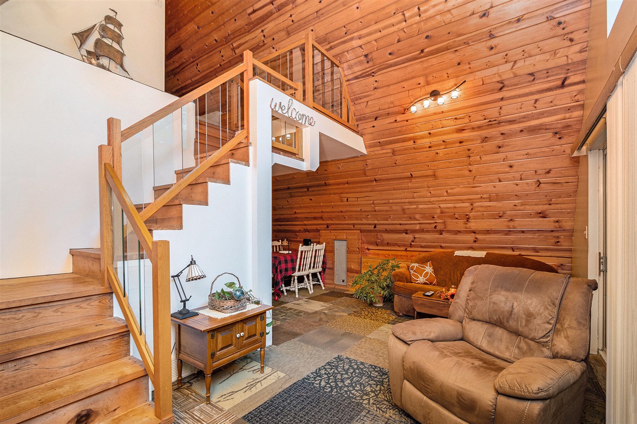 Homes for sale in Bloomingdale, MI | 46368 Vine Ave, Bloomingdale, MI 49026 | MLS# 70499925