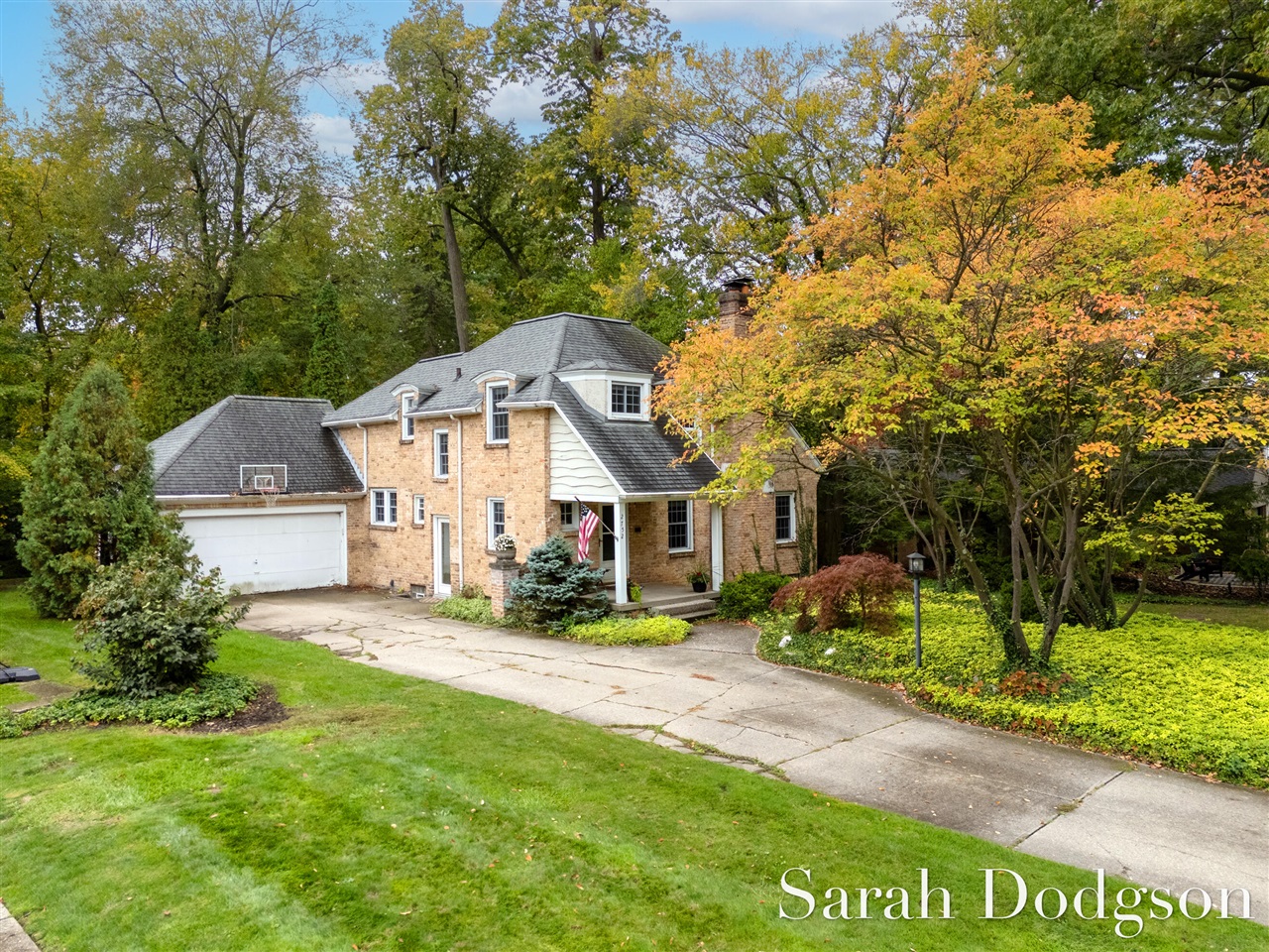 Homes for sale in East Grand Rapids, MI | 2752 Maplewood Dr, East Grand Rapids, MI 49506 | MLS# 70499996