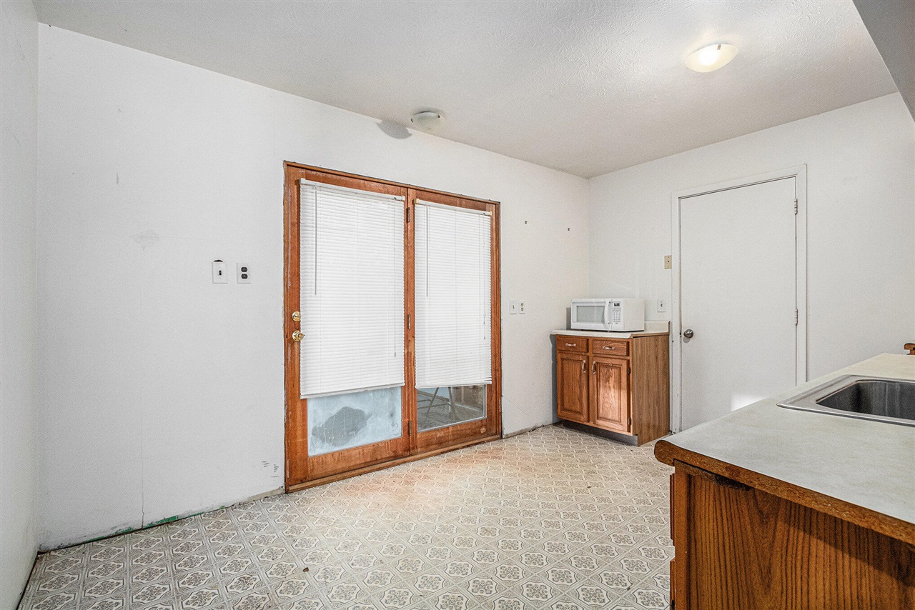 Homes for sale in Buchanan, MI | 4935 Curran Rd, Buchanan, MI 49107 | MLS# 70500037