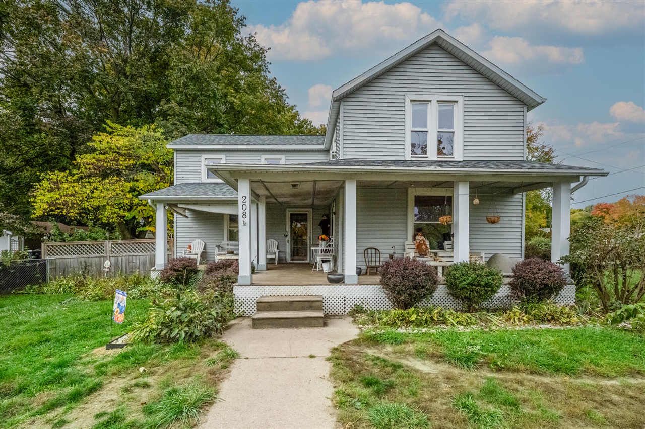 Homes for sale in Coloma, MI | 208 S Church St, Coloma, MI 49038 | MLS# 70500288