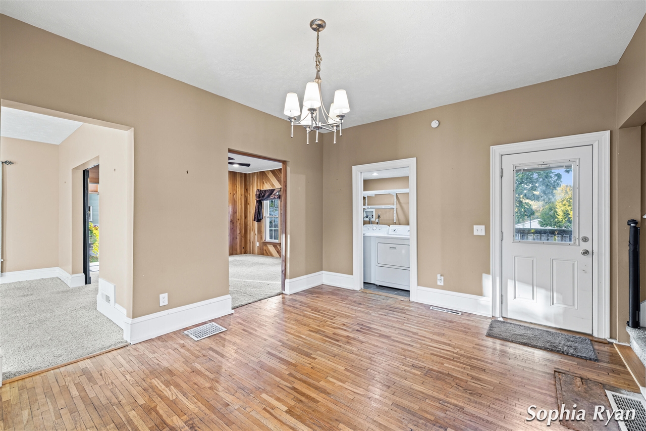 Homes for sale in Hastings, MI | 510 E State St, Hastings, MI 49058 | MLS# 70500325