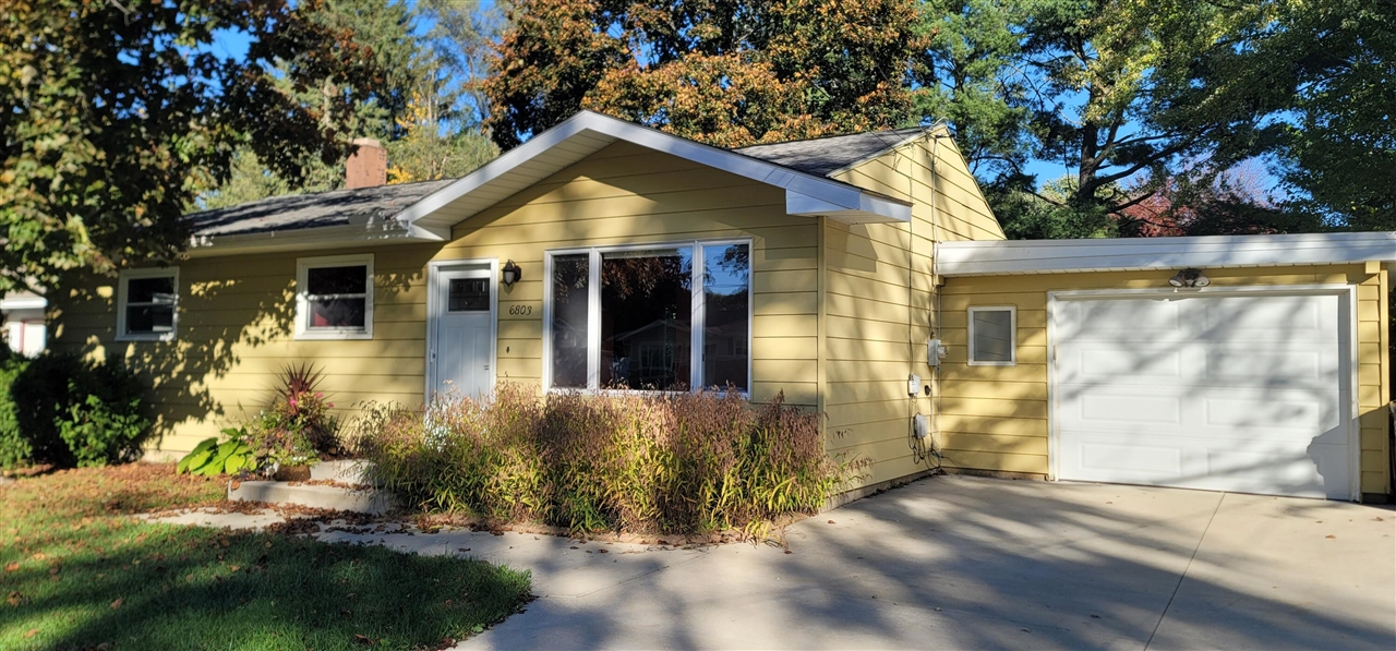 Homes for sale in Portage, MI | 6803 Fescue St, Portage, MI 49024 | MLS# 70500330