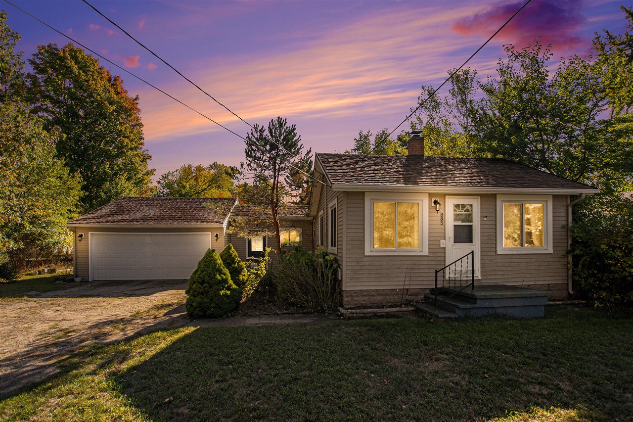 Homes for sale in Norton Shores, MI | 885 Eugene Avenue, Norton Shores, MI 49441 | MLS# 70500333