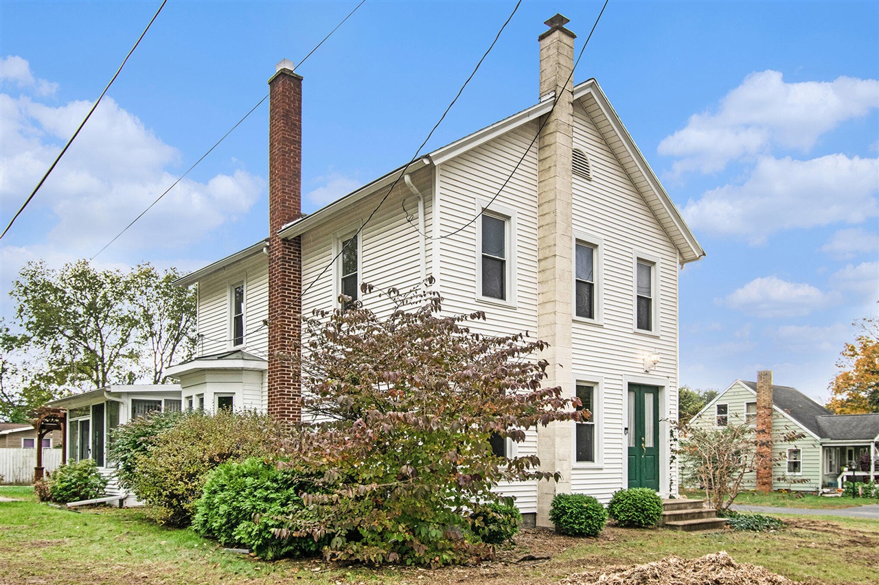 Homes for sale in Niles, MI | 2298 Yankee St, Niles, MI 49120 | MLS# 70500348