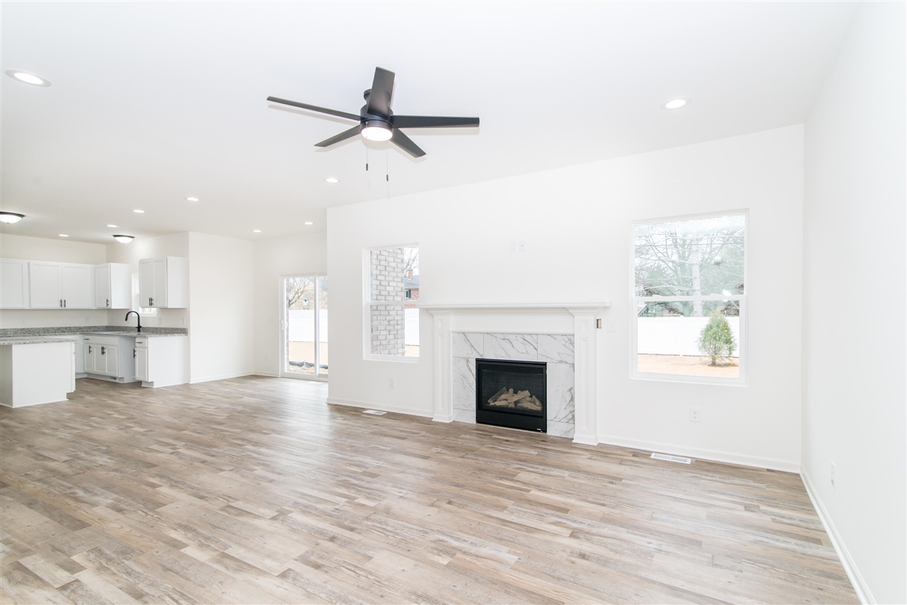 Homes for sale in Livonia, MI | 20215 Sunset Ave, Livonia, MI 48152 | MLS# 70500353