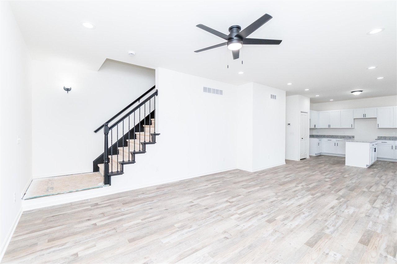 Homes for sale in Livonia, MI | 20215 Sunset Ave, Livonia, MI 48152 | MLS# 70500353