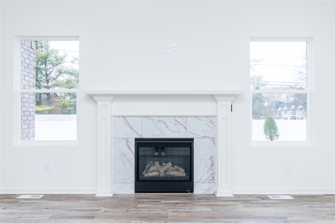 Homes for sale in Livonia, MI | 20215 Sunset Ave, Livonia, MI 48152 | MLS# 70500353