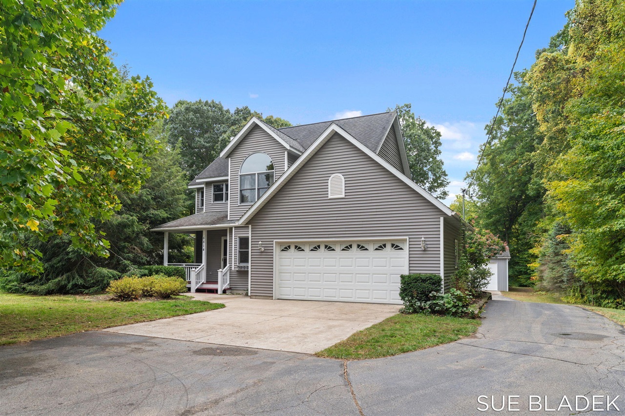 Homes for sale in Fennville, MI | 6814 Dale Ct, Fennville, MI 49408 | MLS# 70500402