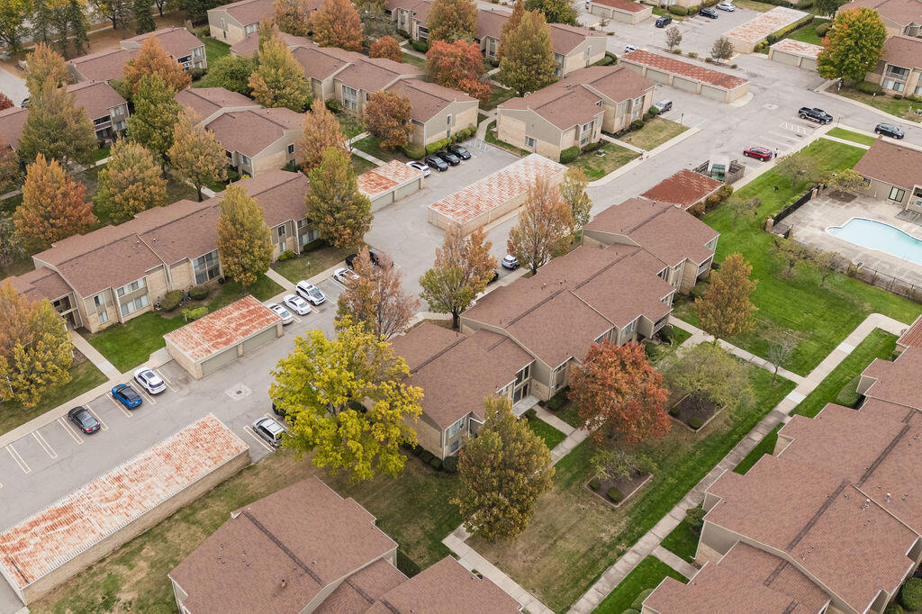 Homes for sale in Southfield, MI | 16260 Mayfair Dr Dr #102, Southfield, MI 48075 | MLS# 70500404