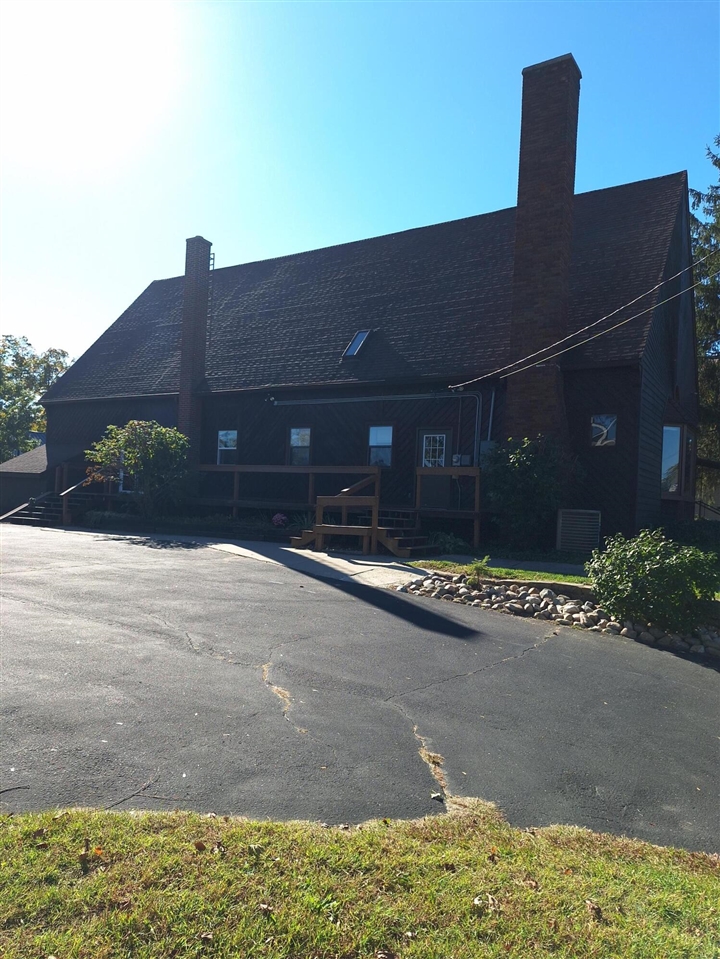 Homes for sale in Hudsonville, MI | 3126 Van Buren St, Hudsonville, MI 49426 | MLS# 70500411