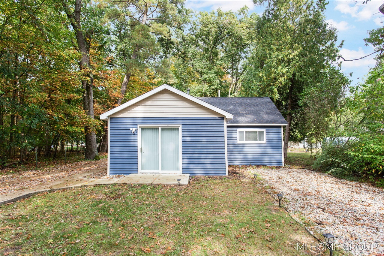 Homes for sale in Newaygo, MI | 5601 King St, Newaygo, MI 49337 | MLS# 70500426