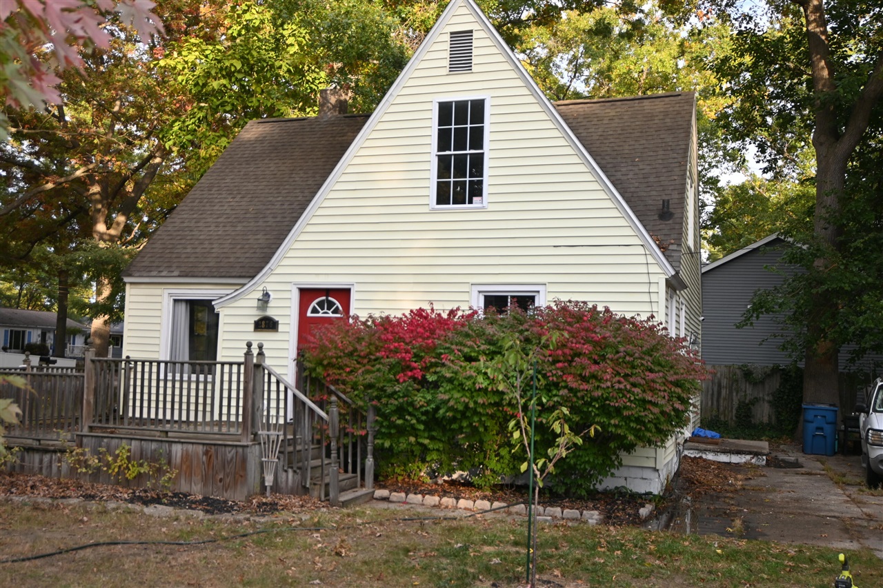 Homes for sale in Norton Shores, MI | 2876 Worden St, Norton Shores, MI 49444 | MLS# 70500510