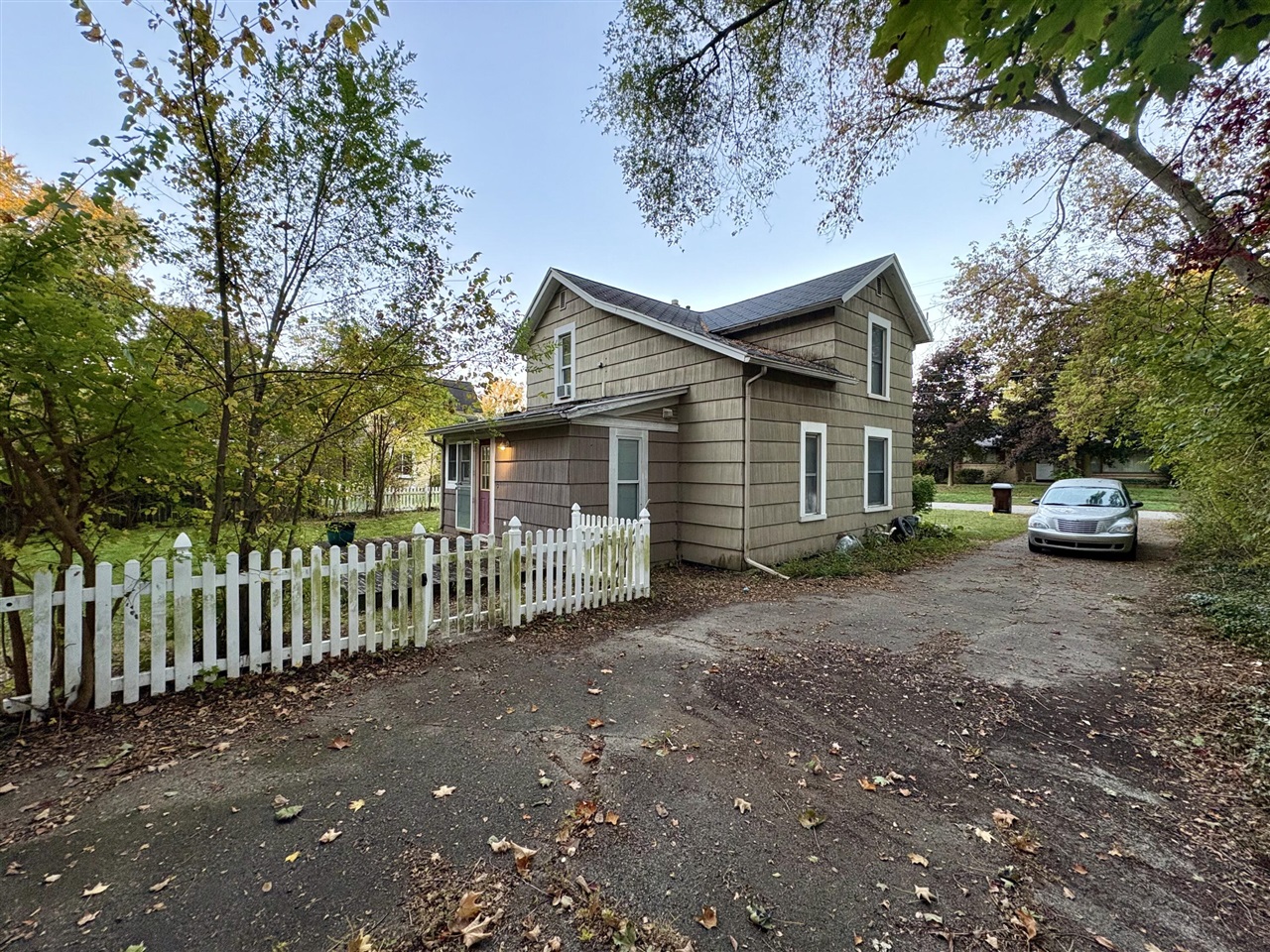 Homes for sale in Grass Lake, MI | 121 Maple St, Grass Lake, MI 49240 | MLS# 70500567