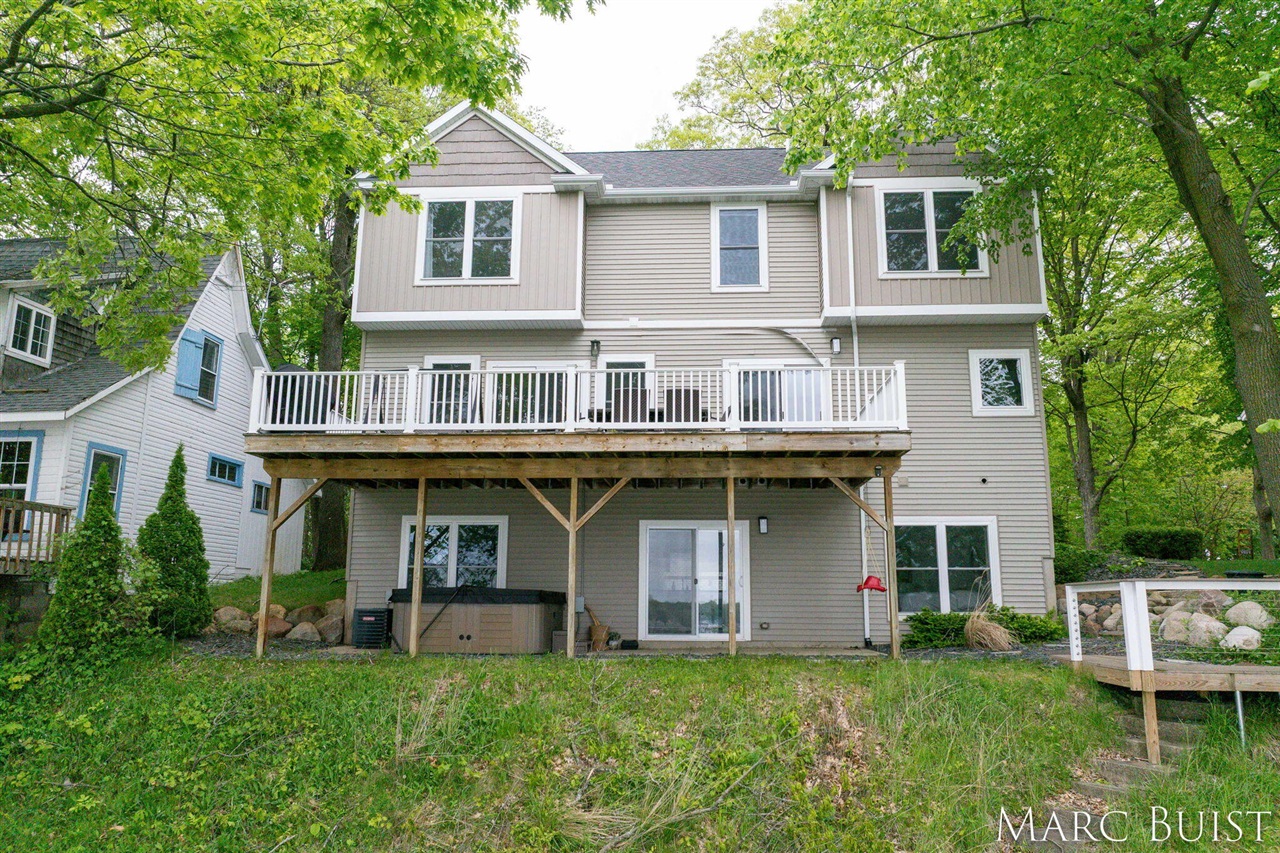 Homes for sale in Caledonia, MI | 4626 Hilltop Dr, Caledonia, MI 49316 | MLS# 70500617