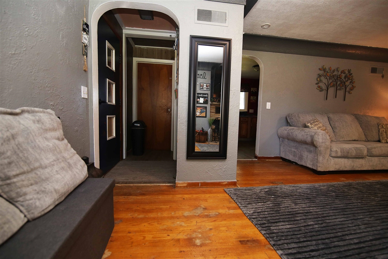 Homes for sale in Vicksburg, MI | 5592 E Tu Ave, Vicksburg, MI 49097 | MLS# 70500769