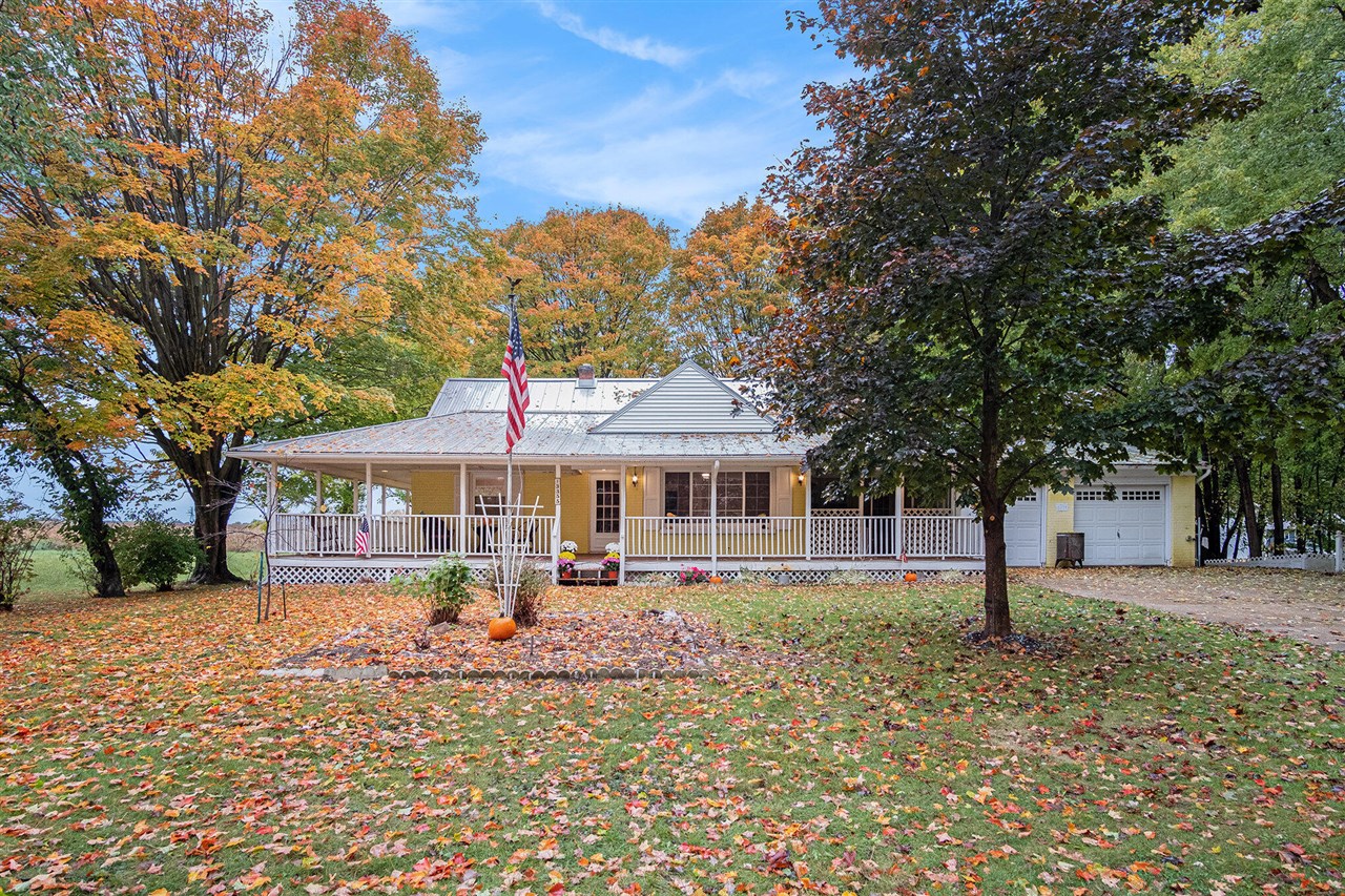 Homes for sale in Grand Rapids, MI | 13355 Kenowa Ave, Grand Rapids, MI 49544 | MLS# 70500975