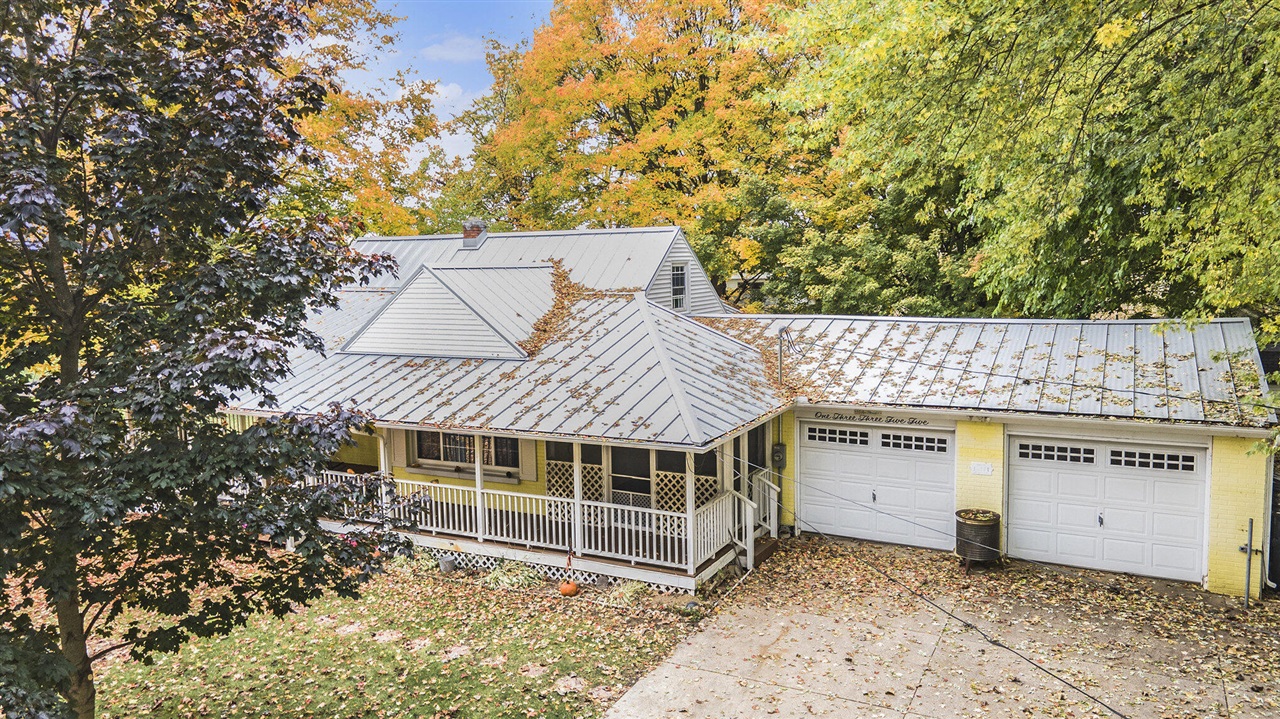 Homes for sale in Grand Rapids, MI | 13355 Kenowa Ave, Grand Rapids, MI 49544 | MLS# 70500975