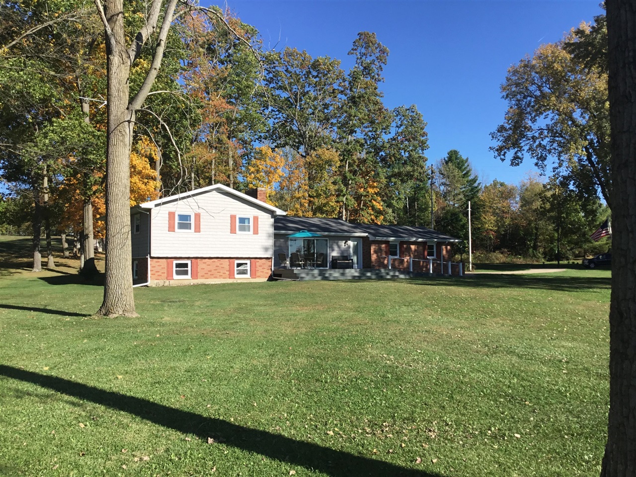 Homes for sale in Tekonsha, MI | 1246 Vincent Lake Ln, Tekonsha, MI 49092 | MLS# 70500999