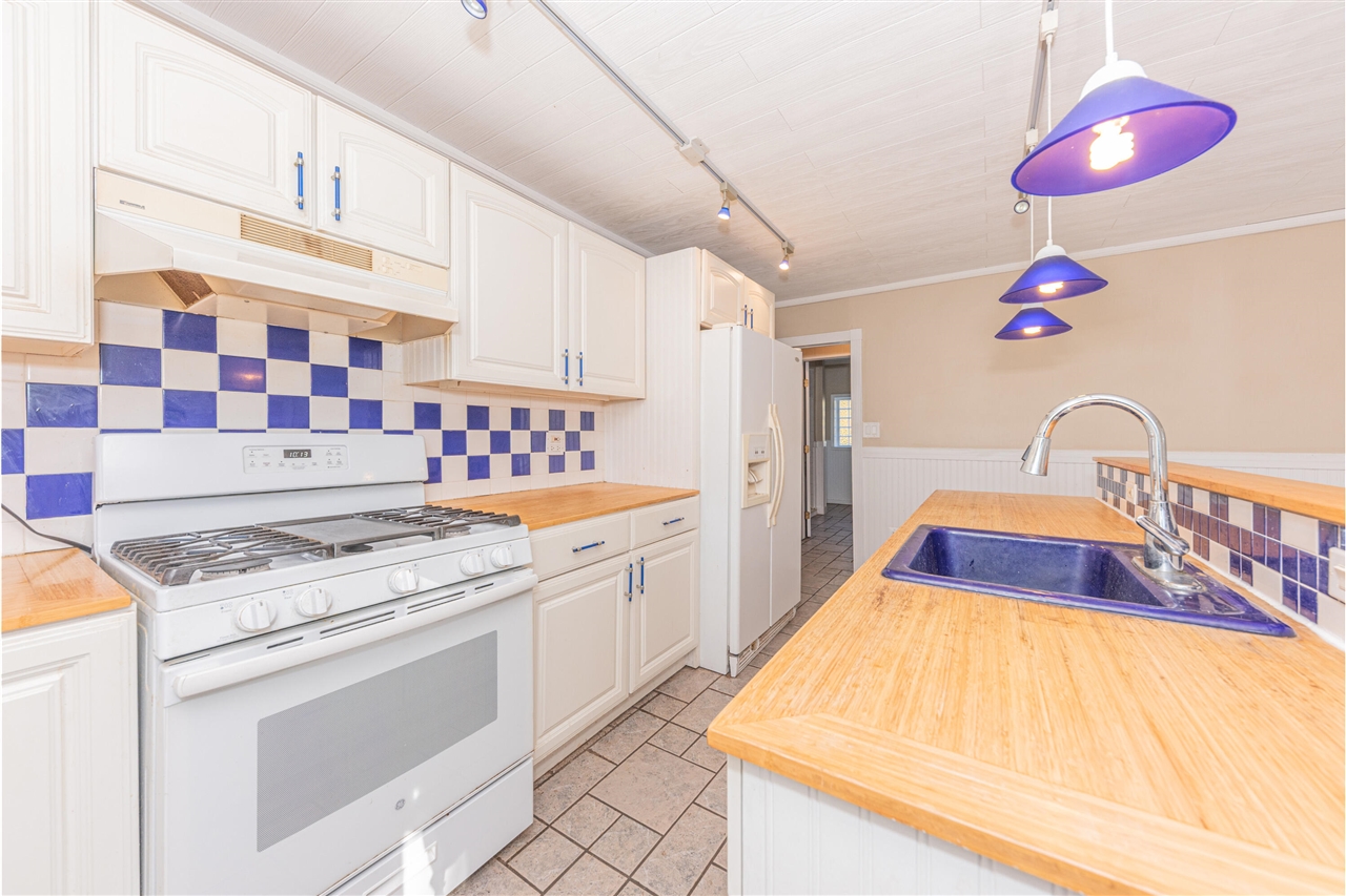 Homes for sale in Whitmore Lake, MI | 405 Six Mile Rd, Whitmore Lake, MI 48189 | MLS# 70501021