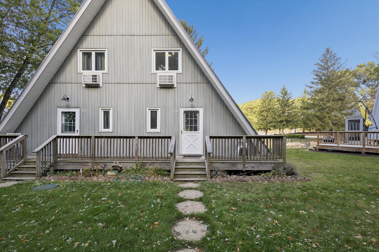 Homes for sale in Stevensville, MI | 5340 Notre Dame Ave, Stevensville, MI 49127 | MLS# 70501039