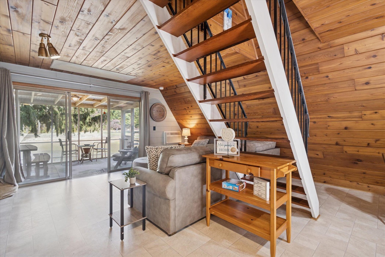 Homes for sale in Stevensville, MI | 5340 Notre Dame Ave, Stevensville, MI 49127 | MLS# 70501039