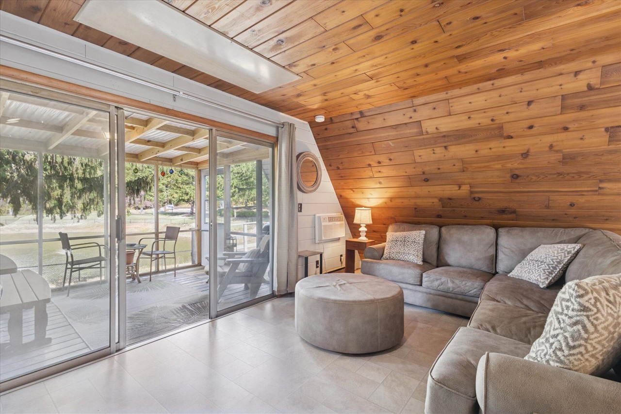 Homes for sale in Stevensville, MI | 5340 Notre Dame Ave, Stevensville, MI 49127 | MLS# 70501039