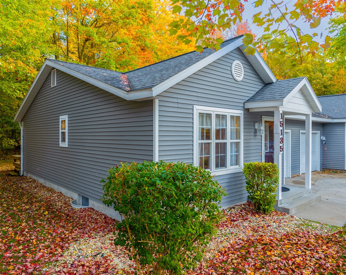 Homes for sale in Spring Lake, MI | 15135 Huckleberry Ct, Spring Lake, MI 49456 | MLS# 70501075