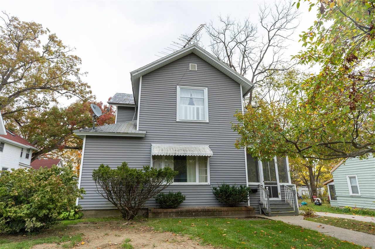 Homes for sale in Ionia, MI | 520 Union St, Ionia, MI 48846 | MLS# 70501148
