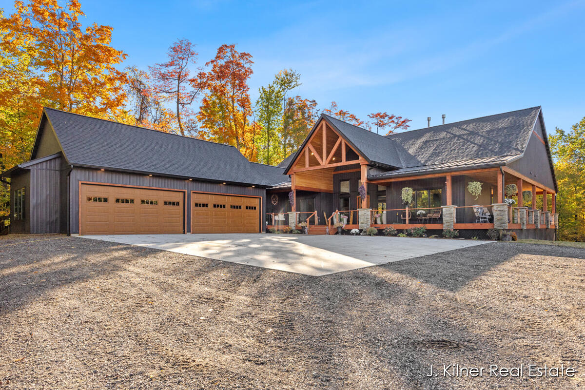 Homes for sale in Kent City, MI | 4390 22 Mile Rd, Kent City, MI 49330 | MLS# 70501173