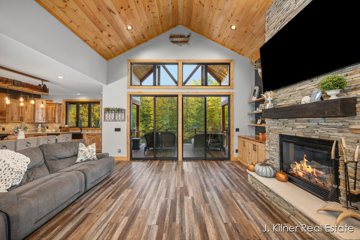 Homes for sale in Kent City, MI | 4390 22 Mile Rd, Kent City, MI 49330 | MLS# 70501173