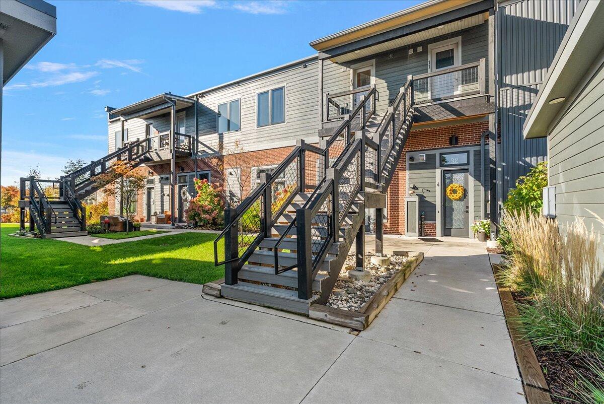 Homes for sale in Lowell, MI | 220 King St #10, Lowell, MI 49331 | MLS# 70501200