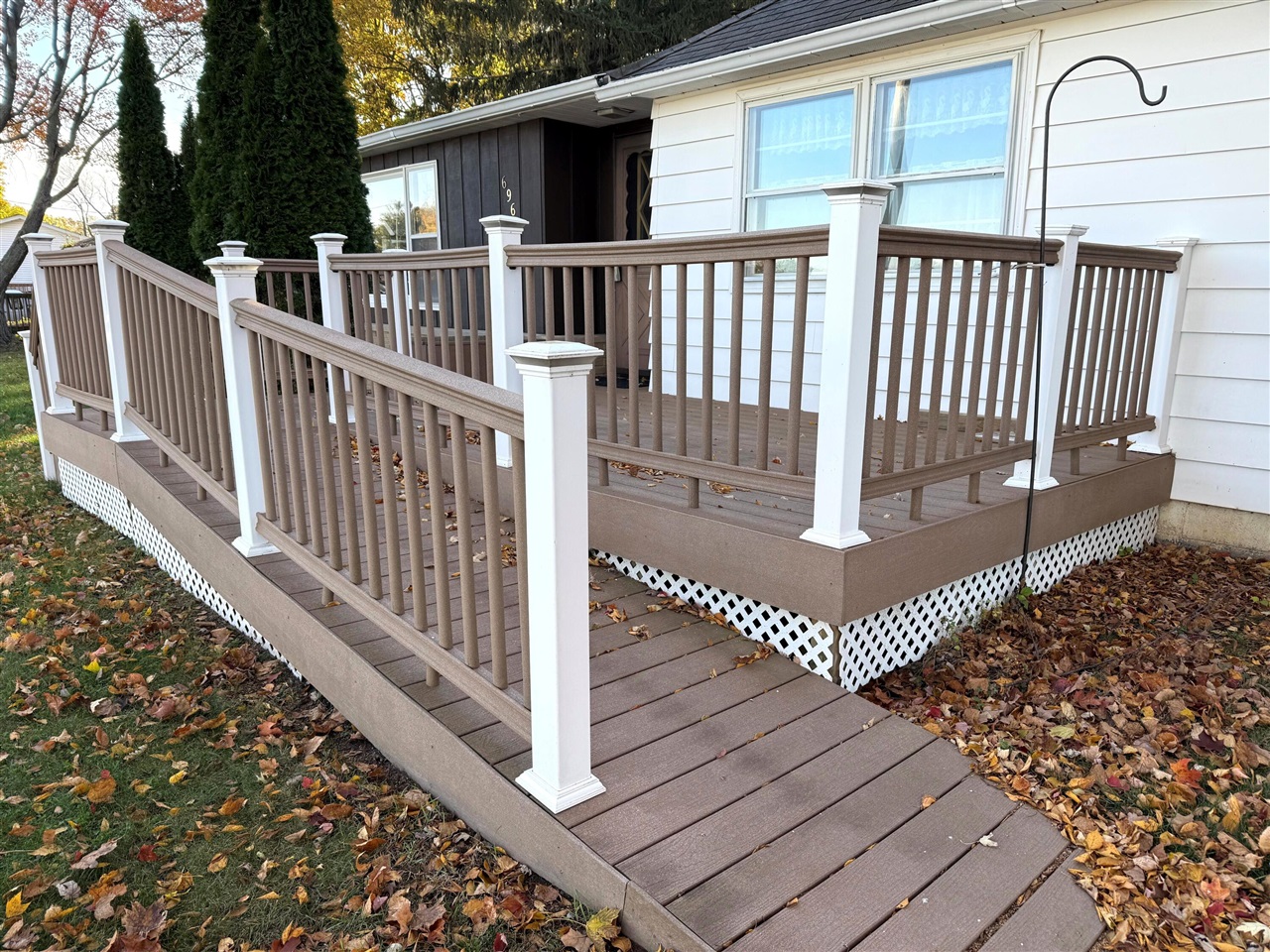 Homes for sale in Delton, MI | 6961 Shoreline Dr, Delton, MI 49046 | MLS# 70501289