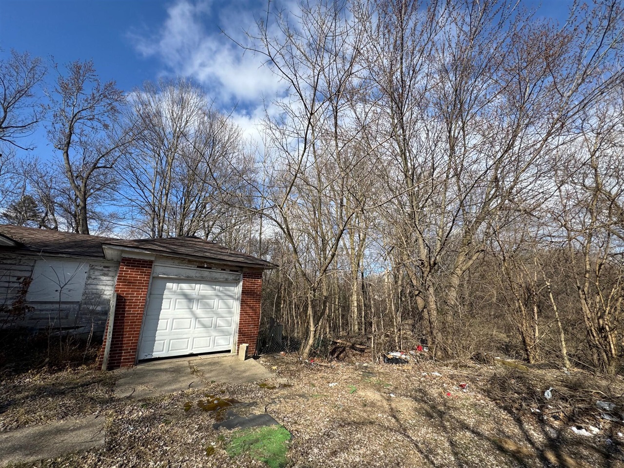 Homes for sale in Kentwood, MI | 1689 60th St, Kentwood, MI 49508 | MLS# 70501343