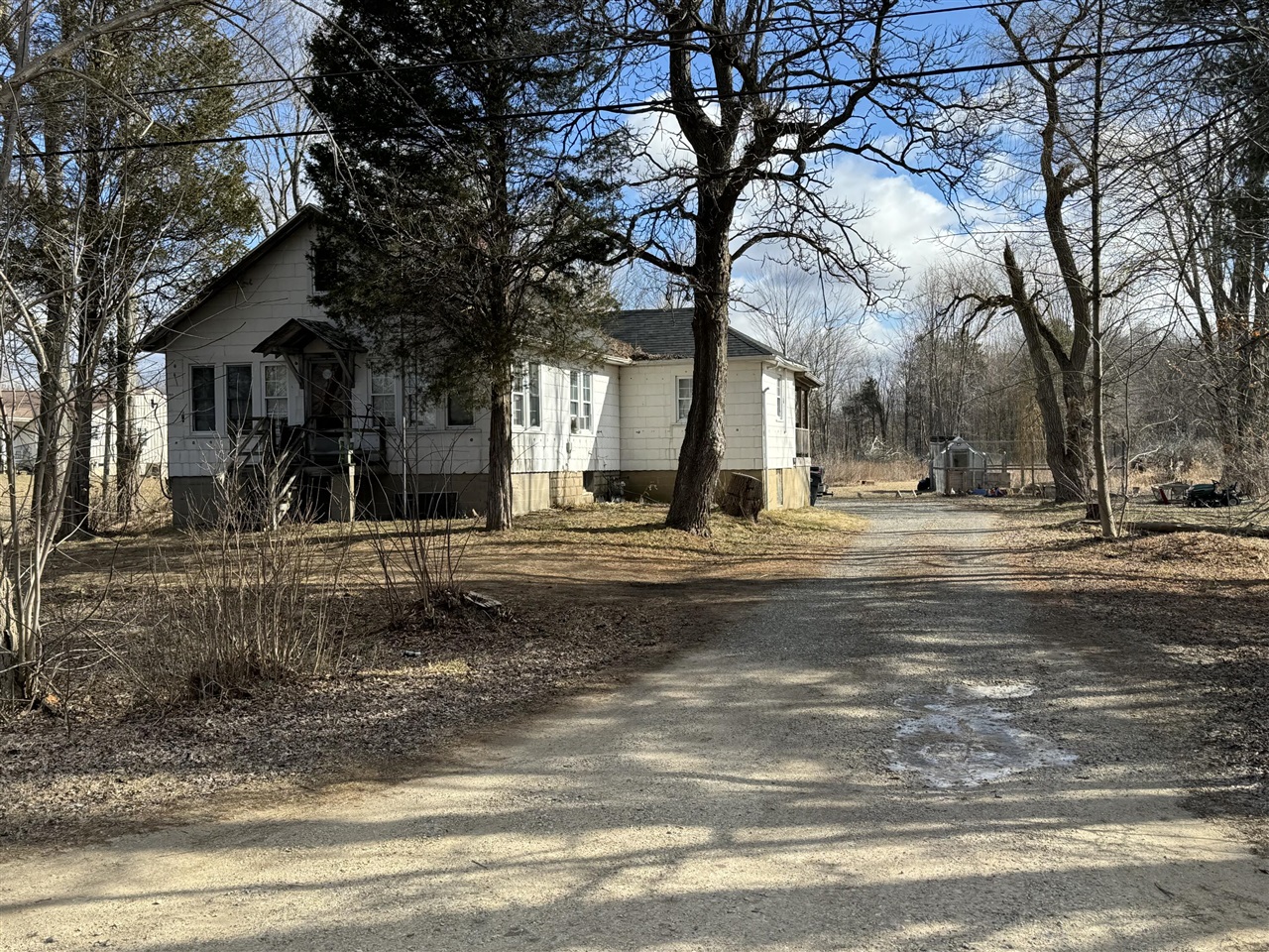 Homes for sale in Covert, MI | 29441 M 140 Hwy, Covert, MI 49043 | MLS# 70501348