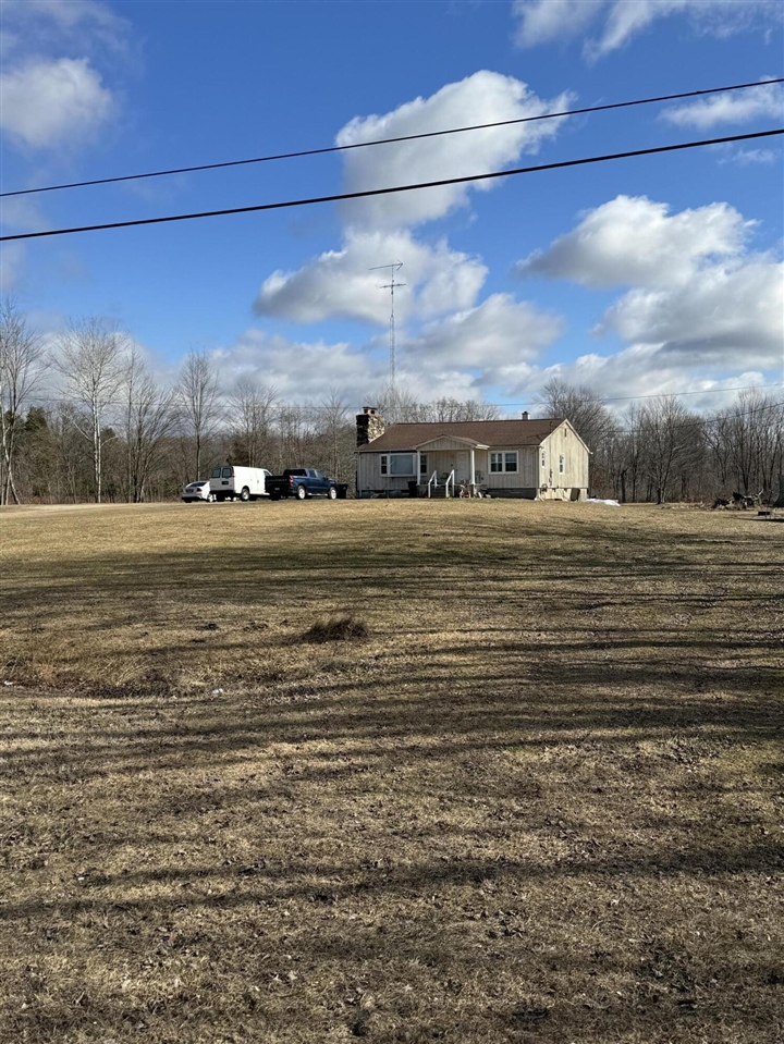 Homes for sale in Covert, MI | 29441 M 140 Hwy, Covert, MI 49043 | MLS# 70501348