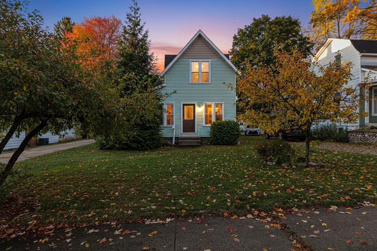 Homes for sale in Reed City, MI | 223 W Todd Ave, Reed City, MI 49677 | MLS# 70501366