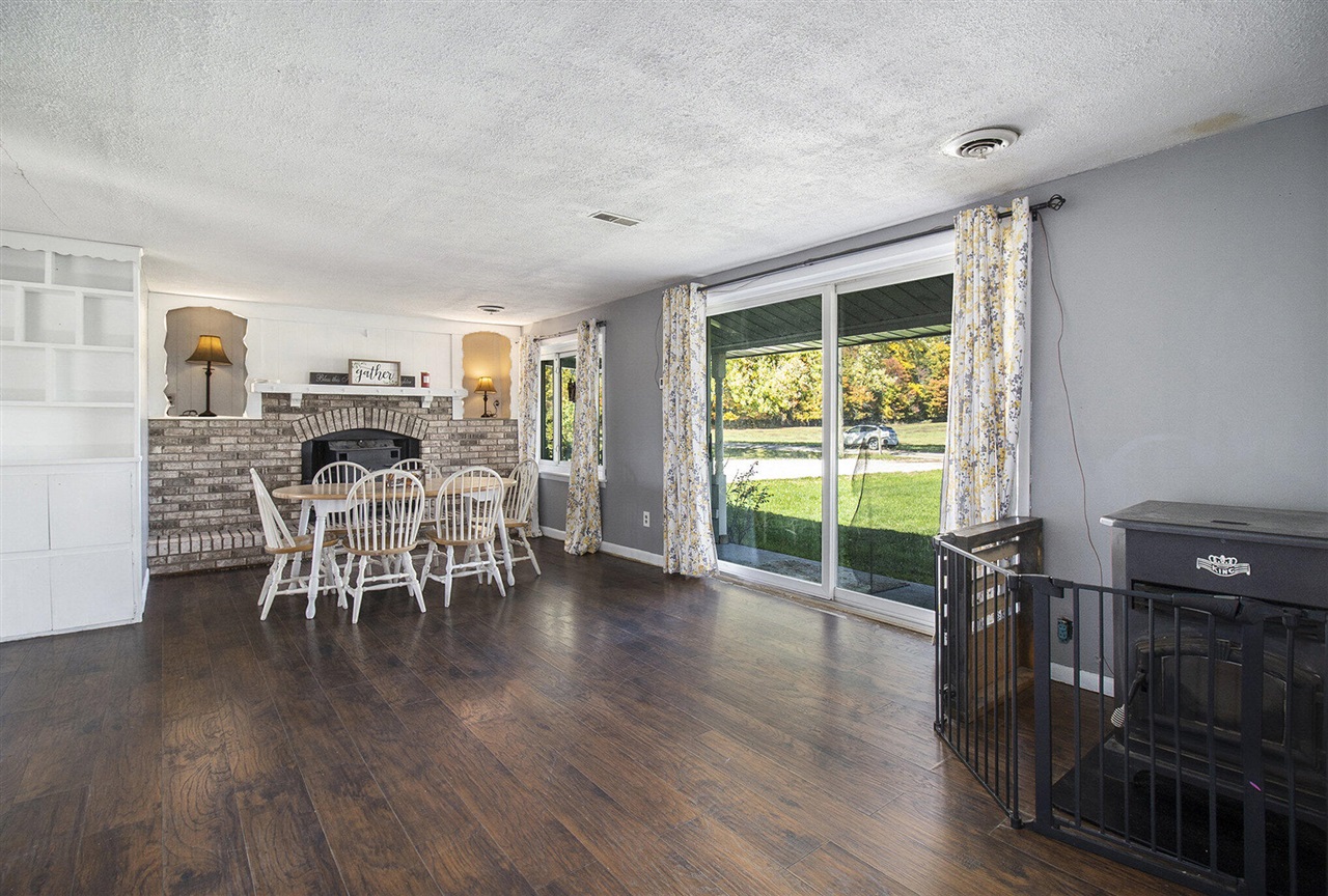 Homes for sale in Pentwater, MI | 511 Beard Rd, Pentwater, MI 49449 | MLS# 70501392