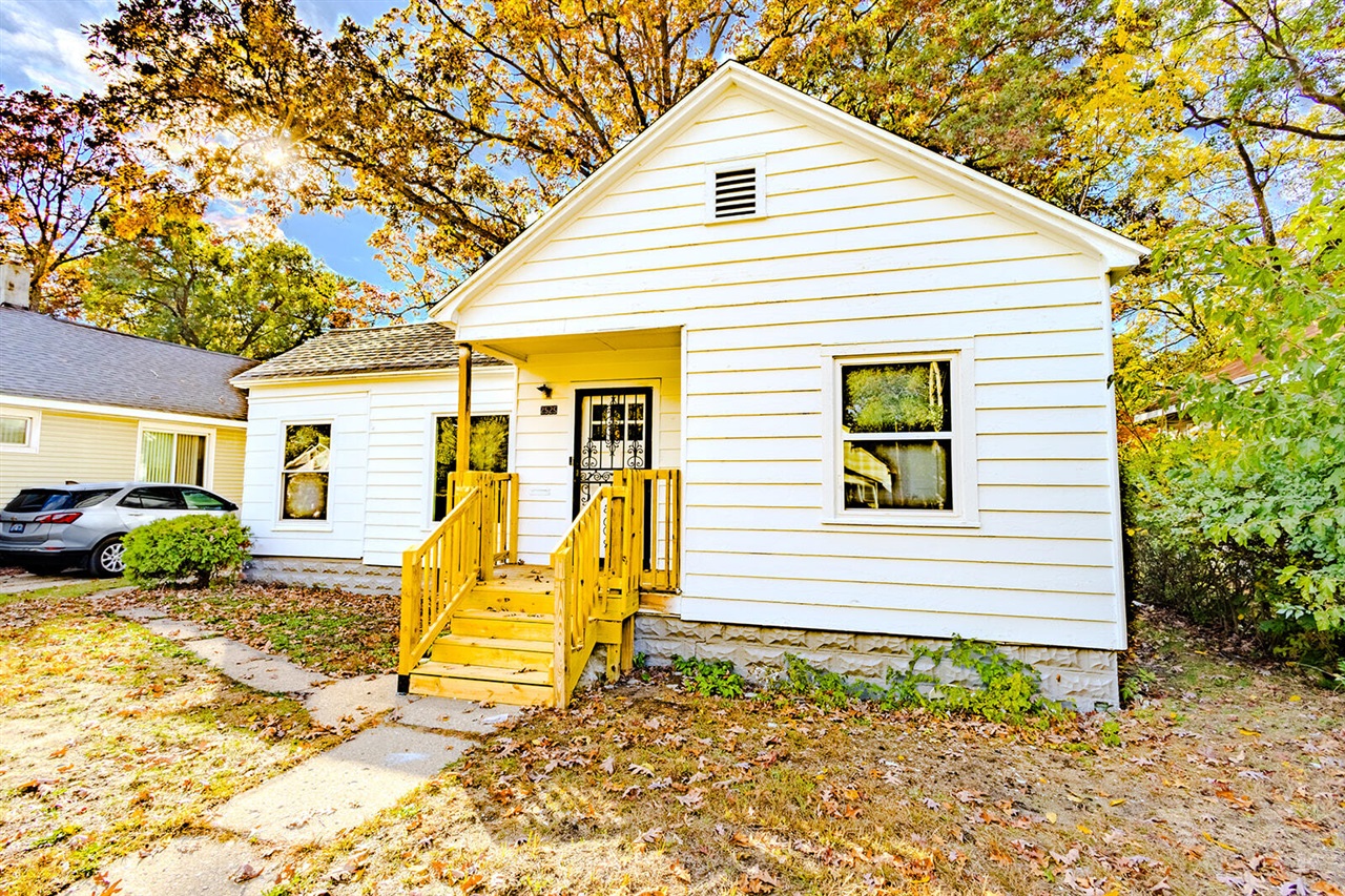 Homes for sale in Muskegon Heights, MI | 2525 Reynolds St, Muskegon Heights, MI 49444 | MLS# 70501524