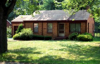 Homes for sale in Benton Harbor, MI | 290 Bradford Rd, Benton Harbor, MI 49022 | MLS# 70501532