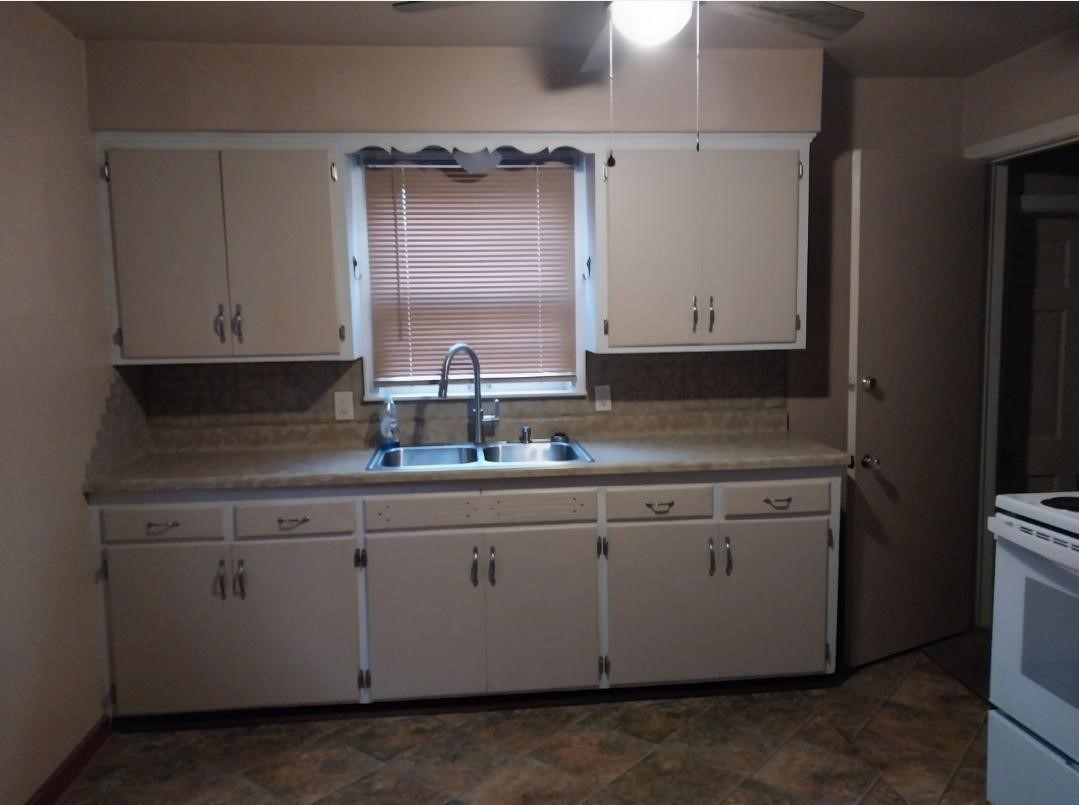 Homes for sale in Benton Harbor, MI | 290 Bradford Rd, Benton Harbor, MI 49022 | MLS# 70501532