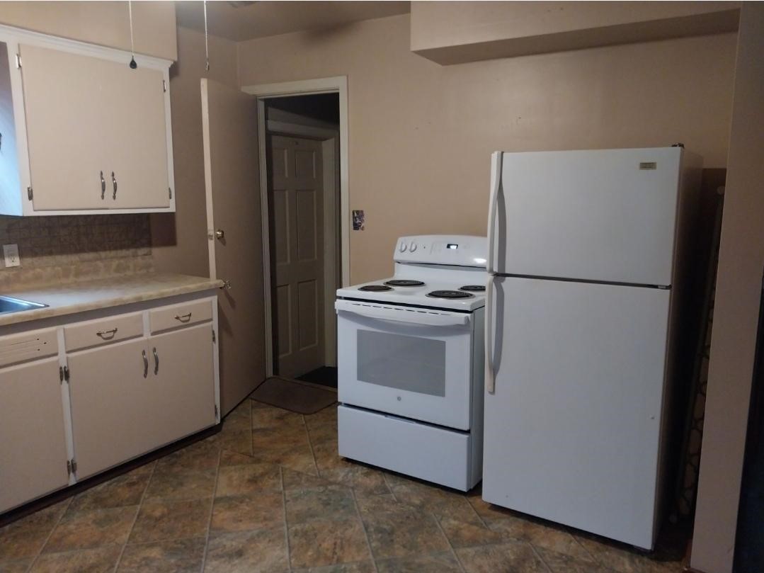 Homes for sale in Benton Harbor, MI | 290 Bradford Rd, Benton Harbor, MI 49022 | MLS# 70501532