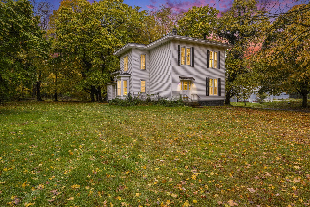 Homes for sale in Plainwell, MI | 9585 Douglas Ave, Plainwell, MI 49080 | MLS# 70501548