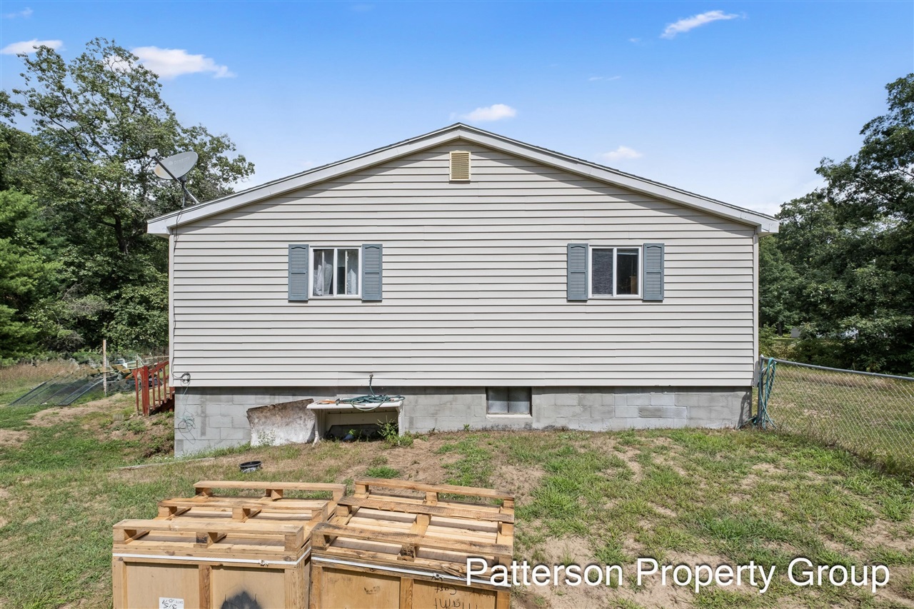 Homes for sale in Twin Lake, MI | 277 E Baker St, Twin Lake, MI 49457 | MLS# 70501553