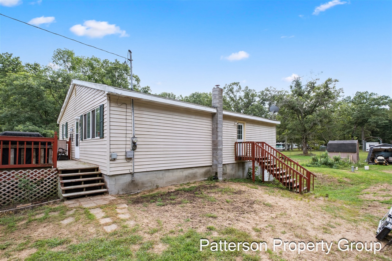 Homes for sale in Twin Lake, MI | 277 E Baker St, Twin Lake, MI 49457 | MLS# 70501553