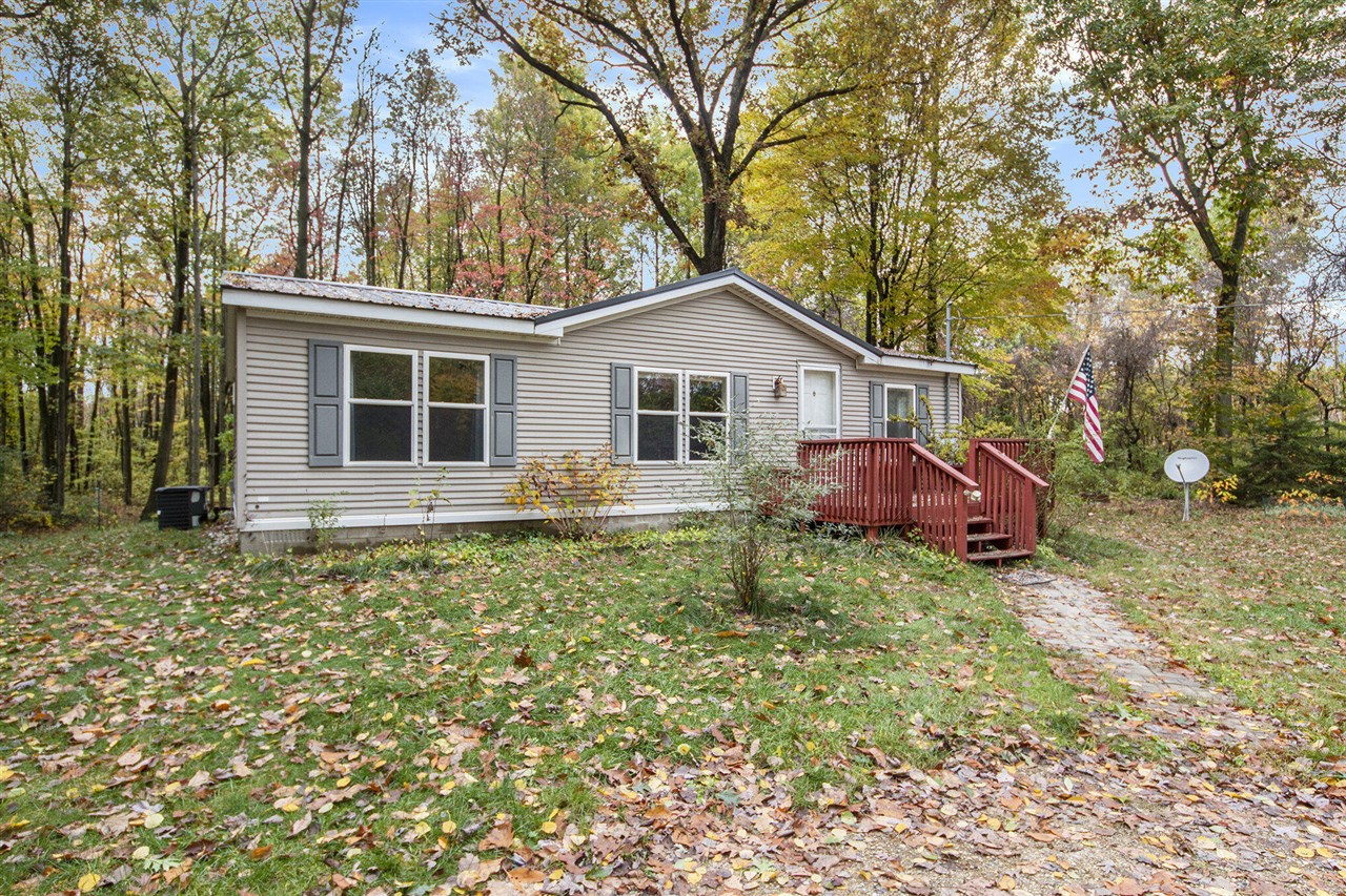 Homes for sale in Pullman, MI | 1176 56th St, Pullman, MI 49450 | MLS# 70501565