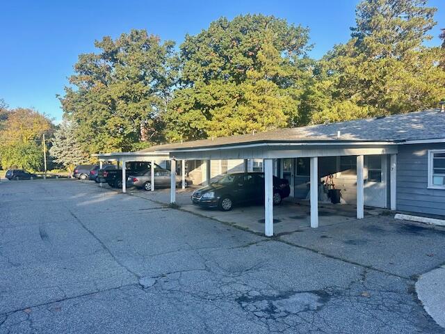 Homes for sale in Holland, MI | 901 Butternut Dr, Holland, MI 49424 | MLS# 70501580